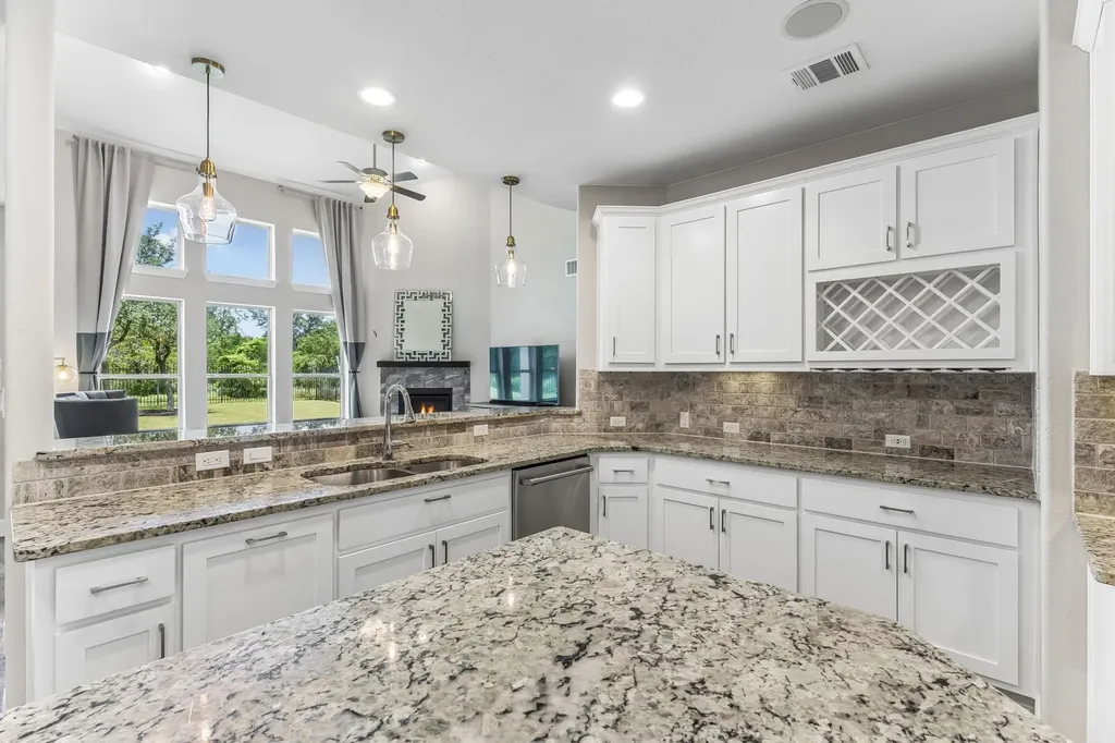 441 Jacksdaw Drive Austin TX 78737