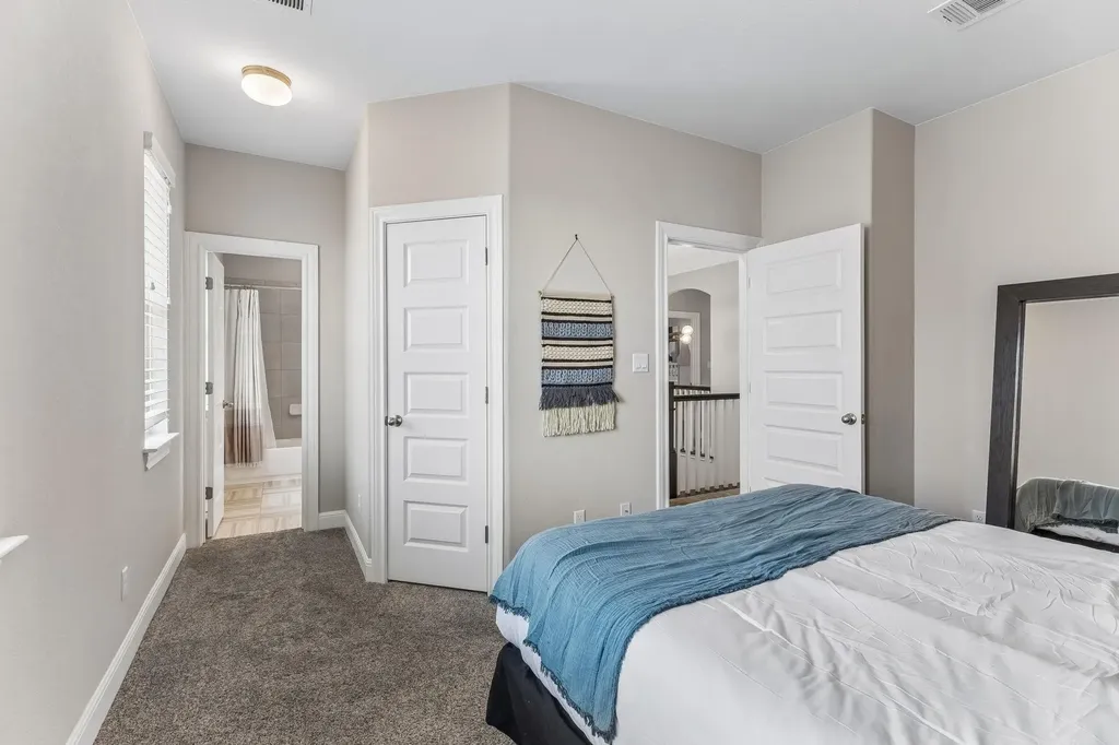 441 Jacksdaw Drive Austin TX 78737