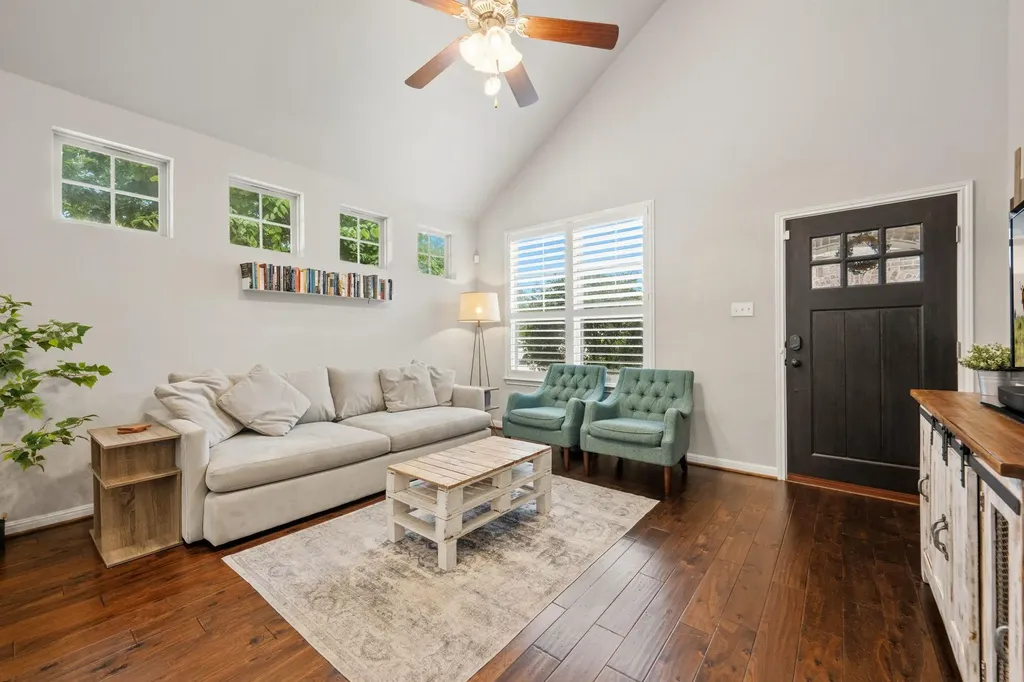 7220 Wyoming Springs Drive Round Rock TX 78681