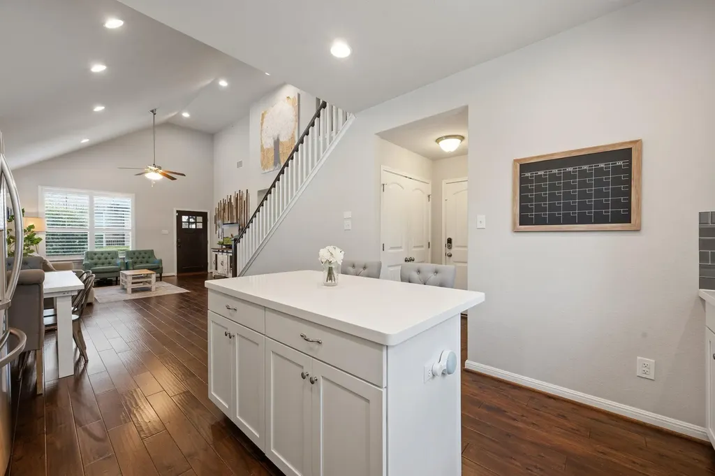 7220 Wyoming Springs Drive Round Rock TX 78681