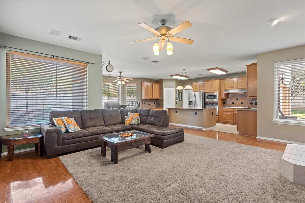 3959 Lord Byron Circle Round Rock TX 78664