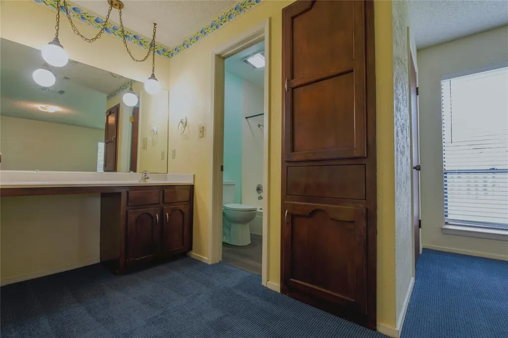 12409 Split Rail Parkway Austin TX 78750