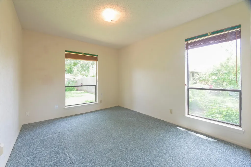 12409 Split Rail Parkway Austin TX 78750