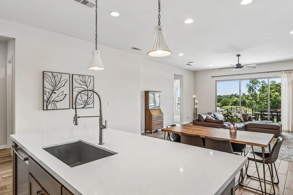 1200 Scenic Green Loop Georgetown TX 78628