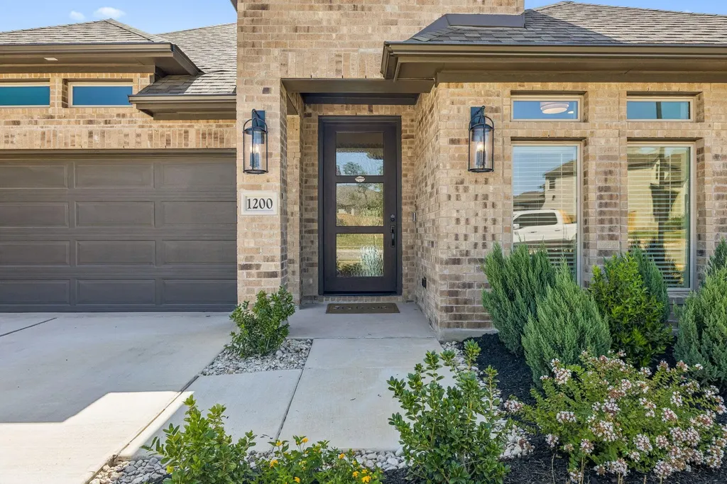 1200 Scenic Green Loop Georgetown TX 78628