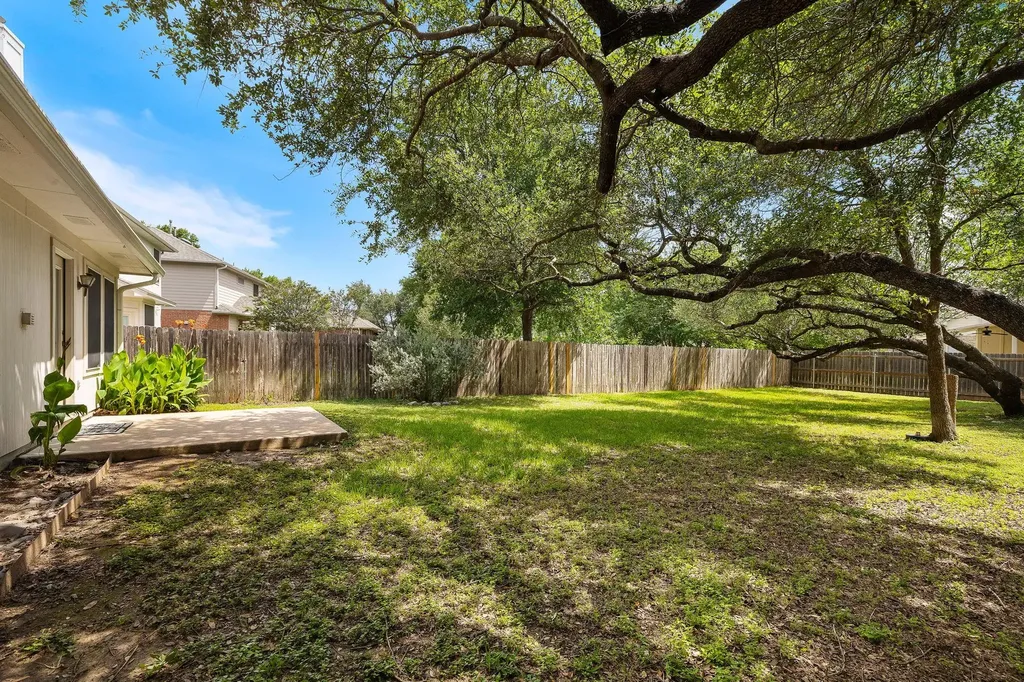 6042 Almelo Drive Round Rock TX 78681