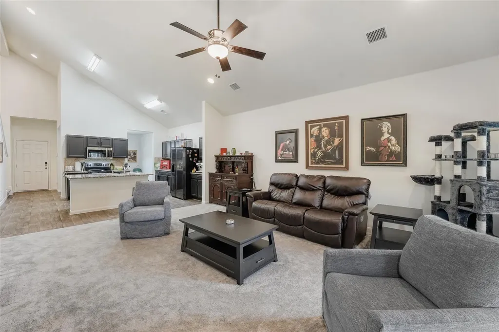 15105 Shell Bark Cove Austin TX 78724
