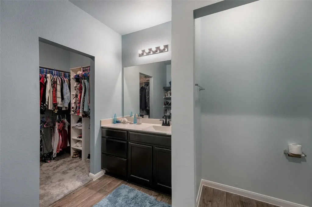 15105 Shell Bark Cove Austin TX 78724