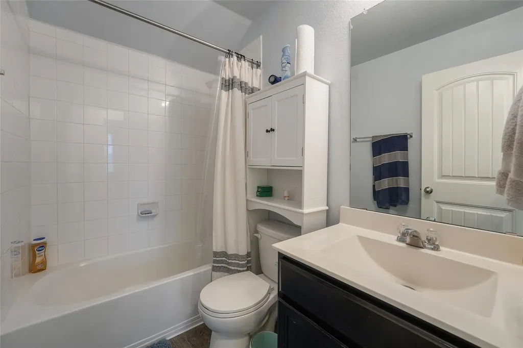 15105 Shell Bark Cove Austin TX 78724