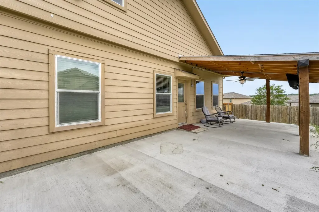 15105 Shell Bark Cove Austin TX 78724