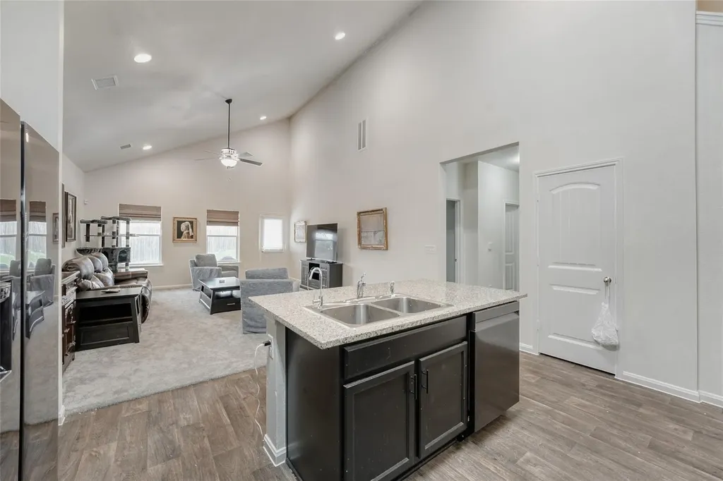 15105 Shell Bark Cove Austin TX 78724