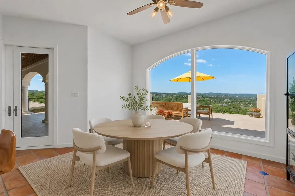 4922 Hidden Creek Lane Spicewood TX 78669