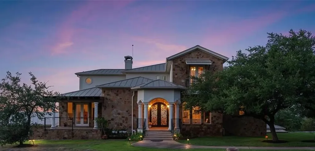 4922 Hidden Creek Lane Spicewood TX 78669
