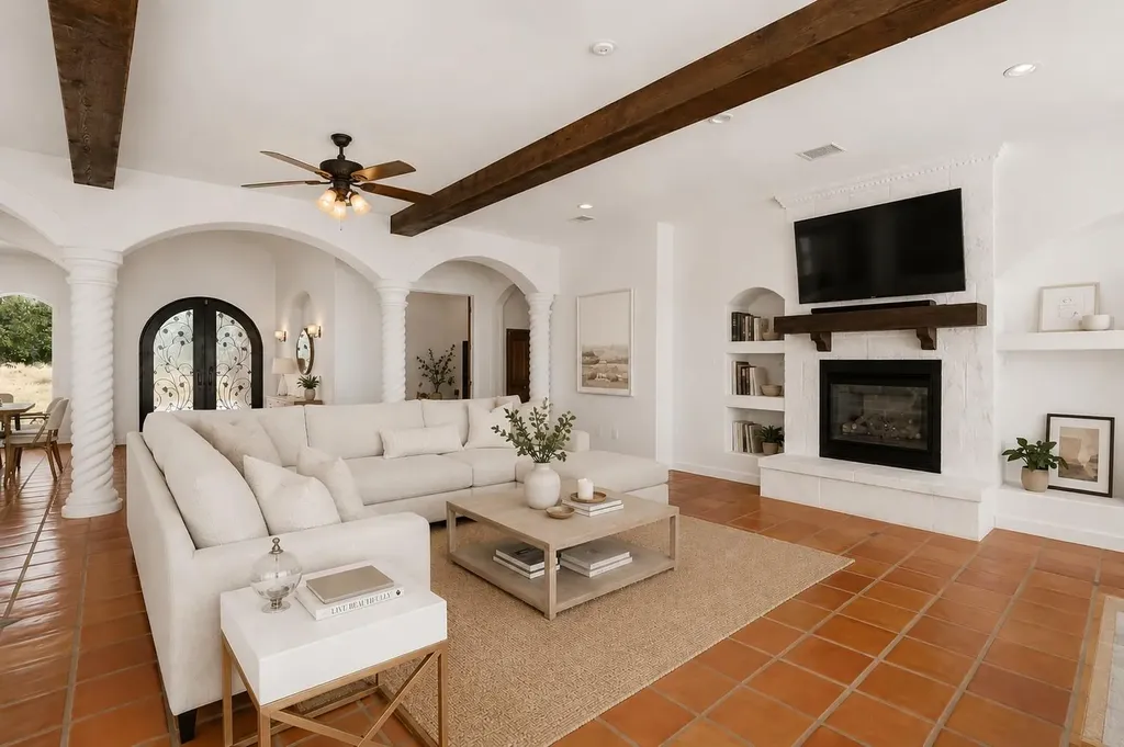 4922 Hidden Creek Lane Spicewood TX 78669