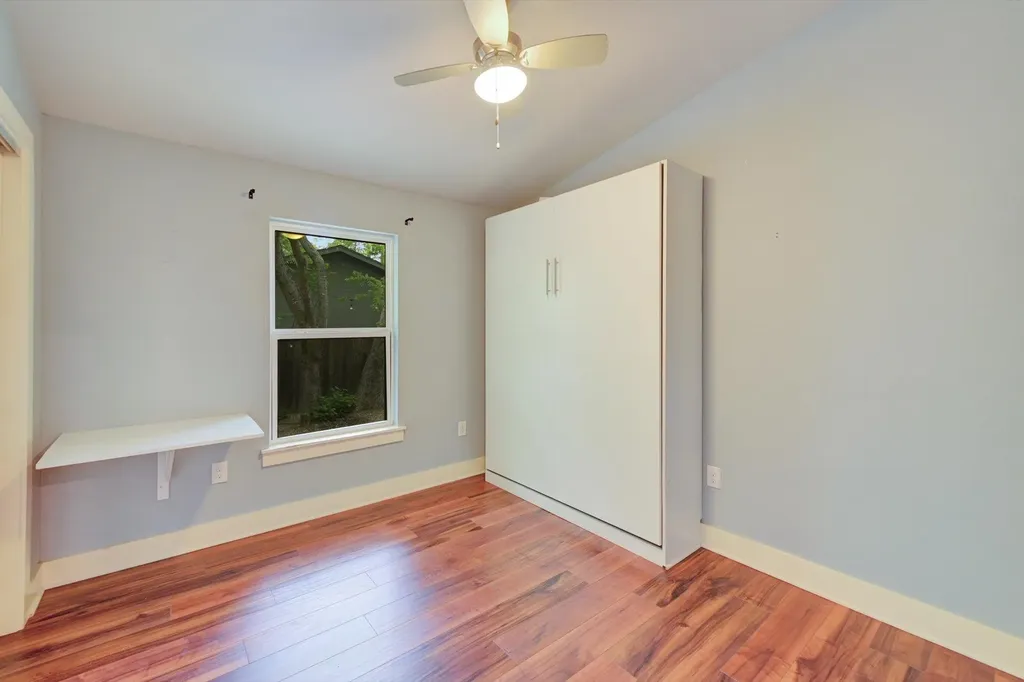 5704 Gloucester Lane Austin TX 78723