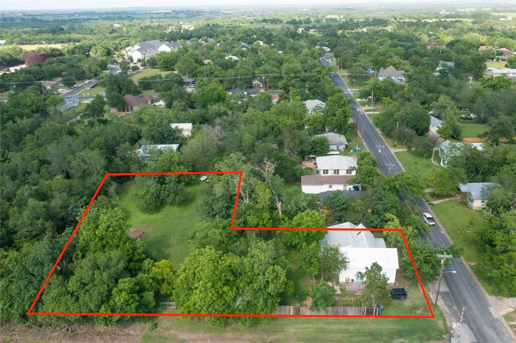 200 E Brenham Street Elgin TX 78621