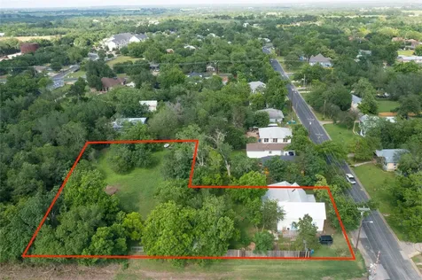 200 E Brenham Street Elgin TX 78621