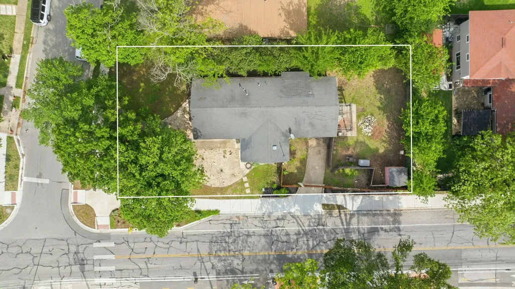 2800 W 50th Street Austin TX 78731