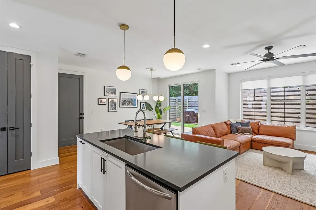 1706 Perez Street Austin TX 78721