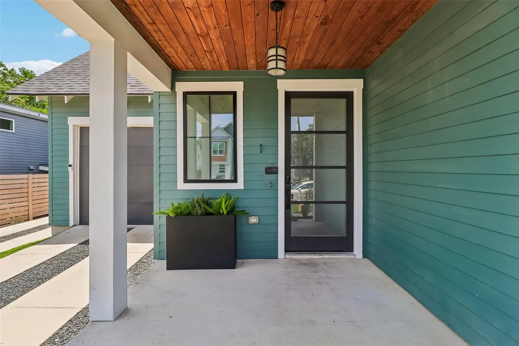 1706 Perez Street Austin TX 78721