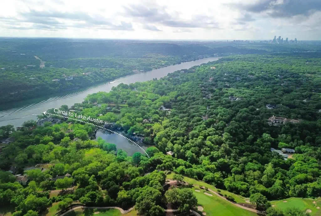4703 Laguna Lane Austin TX 78746