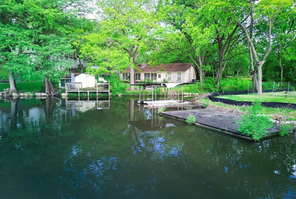 4703 Laguna Lane Austin TX 78746