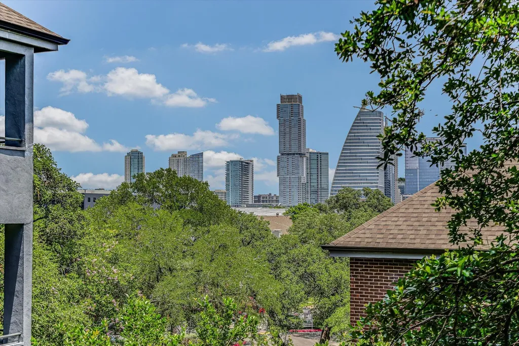 700 S 1st Street Austin TX 78704