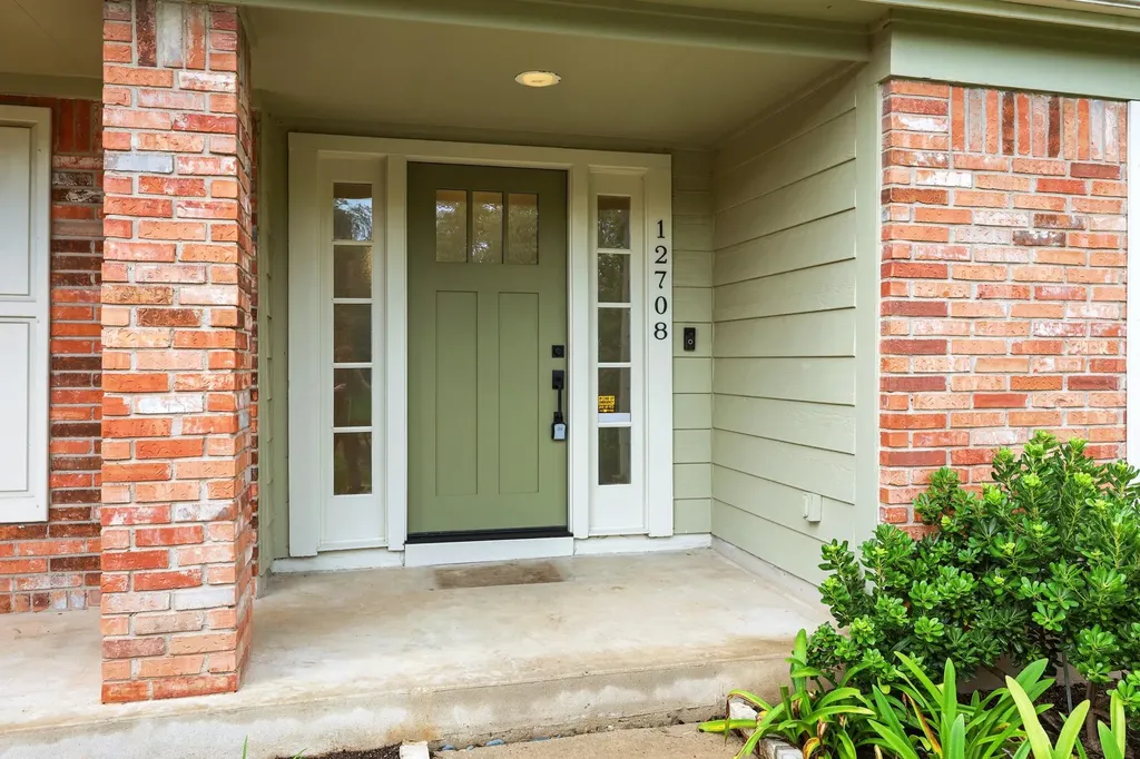 12708 Poquoson Drive Austin TX 78727