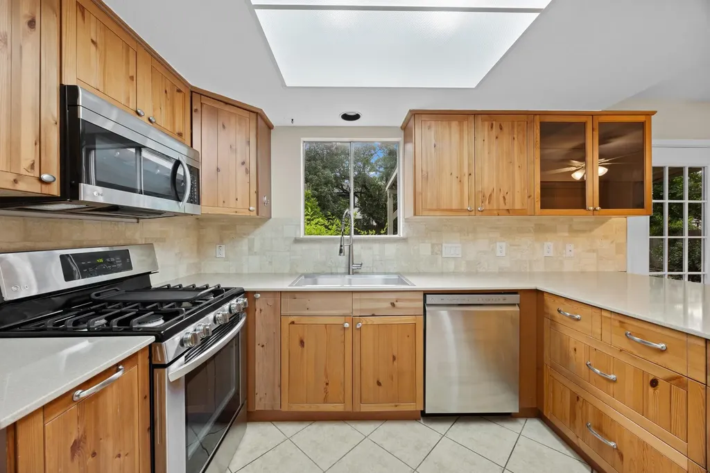12708 Poquoson Drive Austin TX 78727