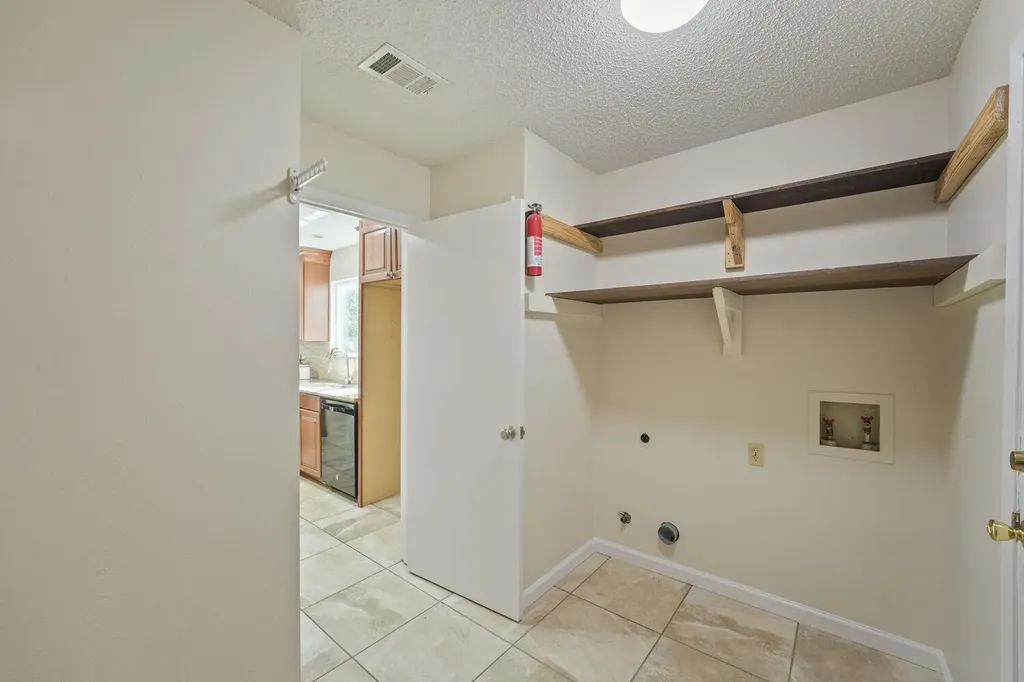 3801 Eton Lane Austin TX 78727