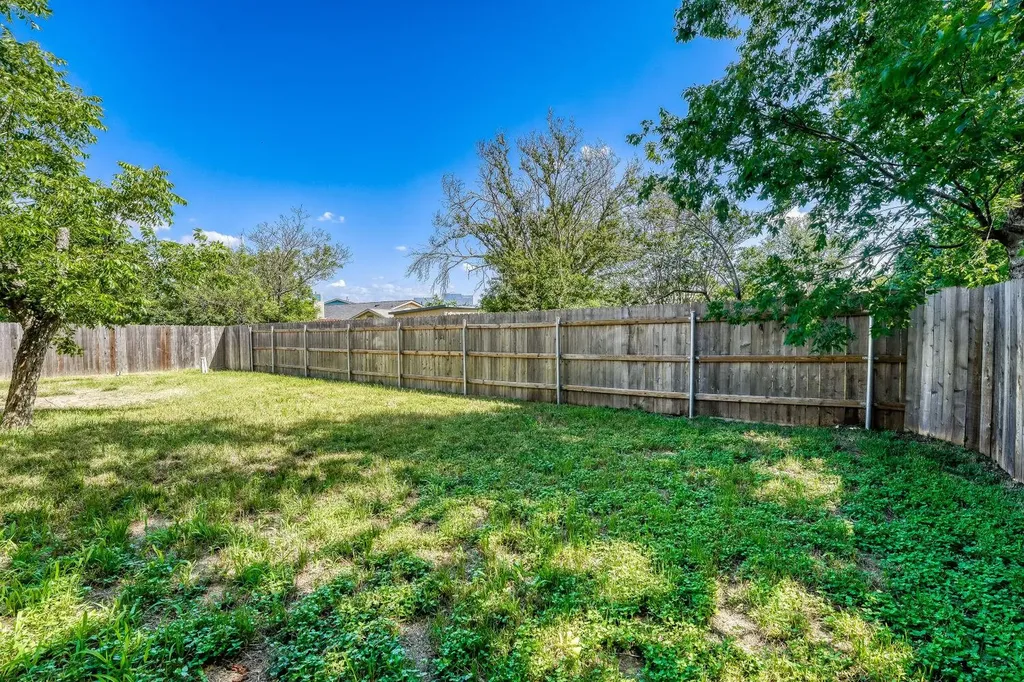 3801 Eton Lane Austin TX 78727
