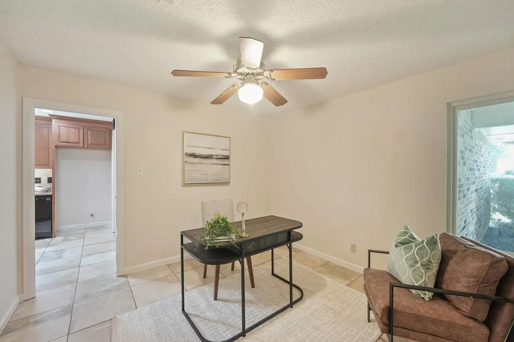 3801 Eton Lane Austin TX 78727