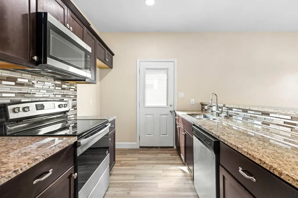 1628 Armstrong Street Luling TX 78648