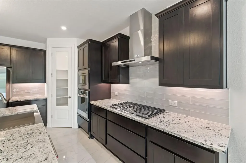 1045 Villa Rialto View Leander TX 78641