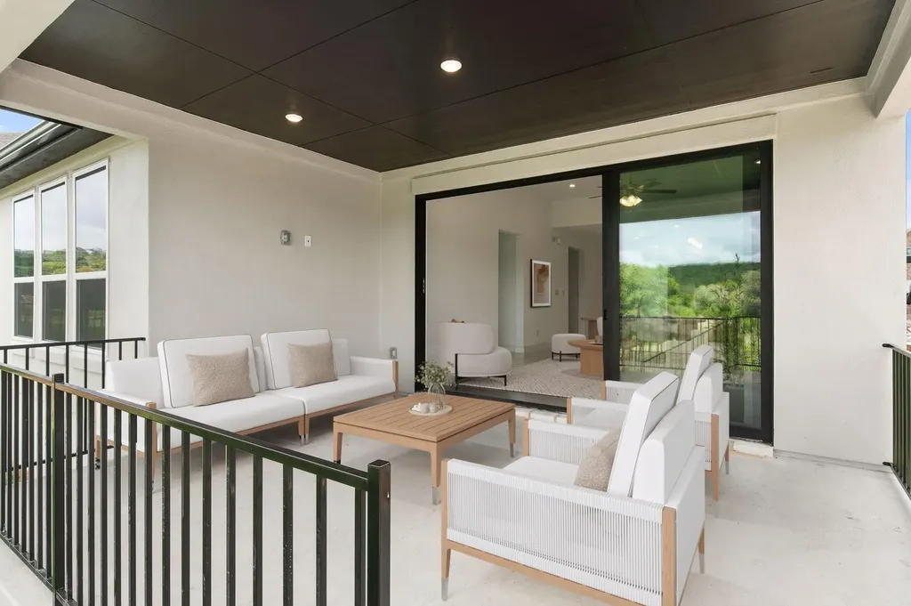 1045 Villa Rialto View Leander TX 78641