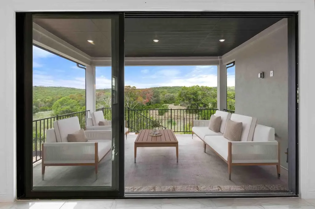 1045 Villa Rialto View Leander TX 78641