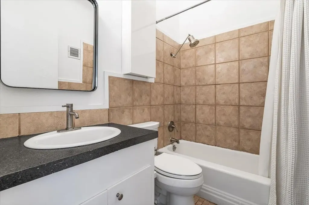 1304 Mariposa Drive Austin TX 78704