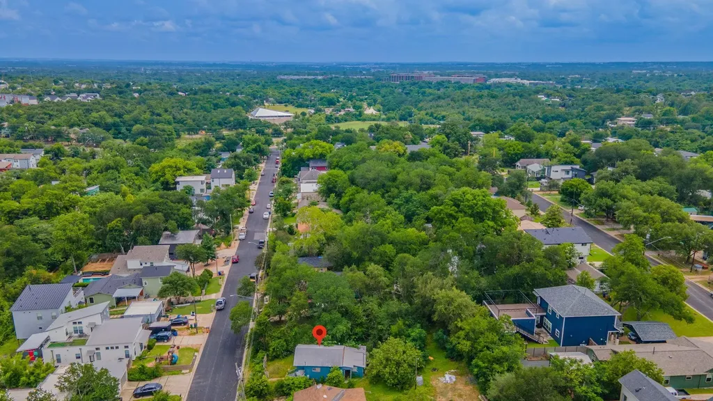 1408 Luna Street Austin TX 78721