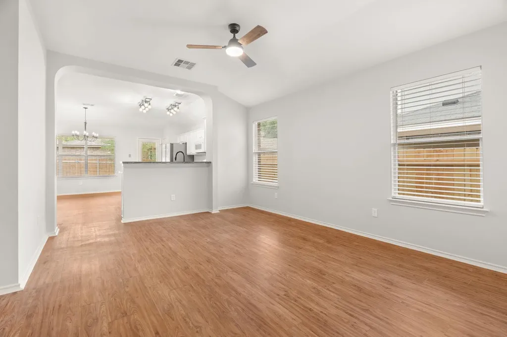 11407 Jim Thorpe Lane Austin TX 78748