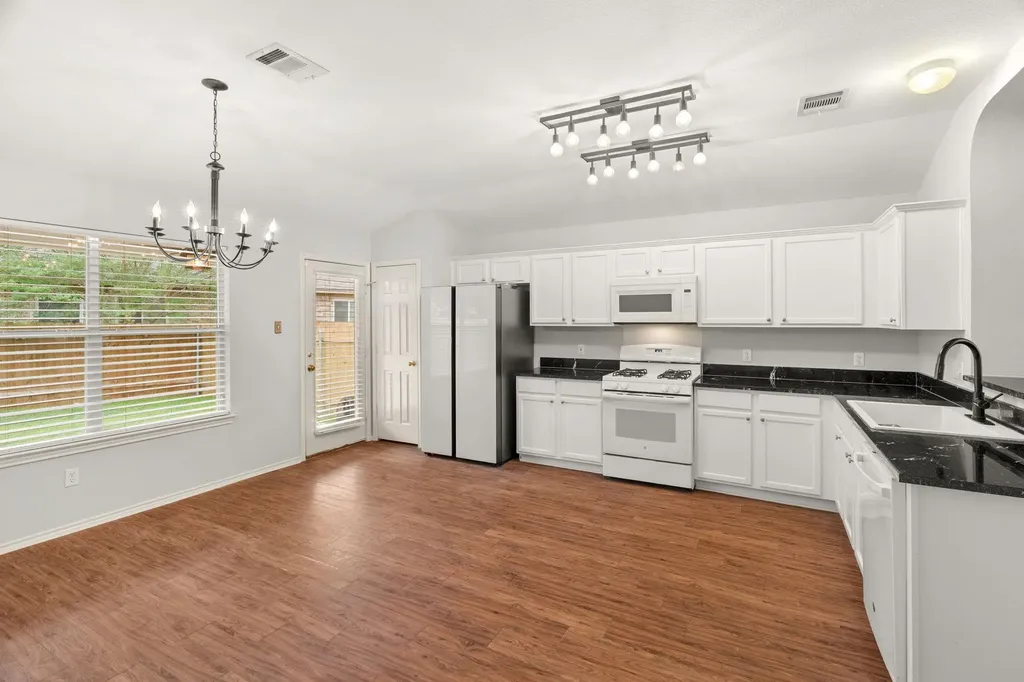 11407 Jim Thorpe Lane Austin TX 78748