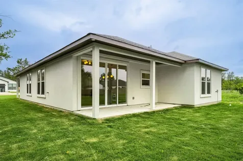 137 E Pauwela Lane Bastrop TX 78602