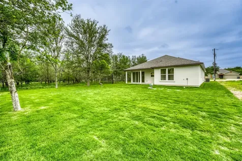 137 E Pauwela Lane Bastrop TX 78602