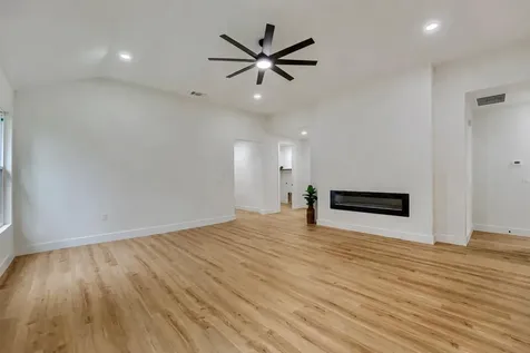 137 E Pauwela Lane Bastrop TX 78602