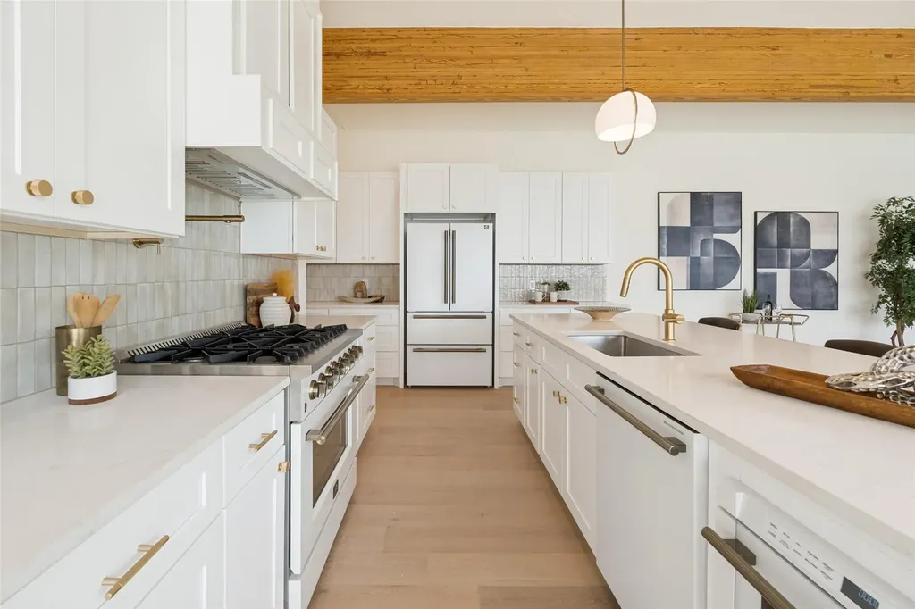 1752 Demi John Bend Road Canyon Lake TX 78133