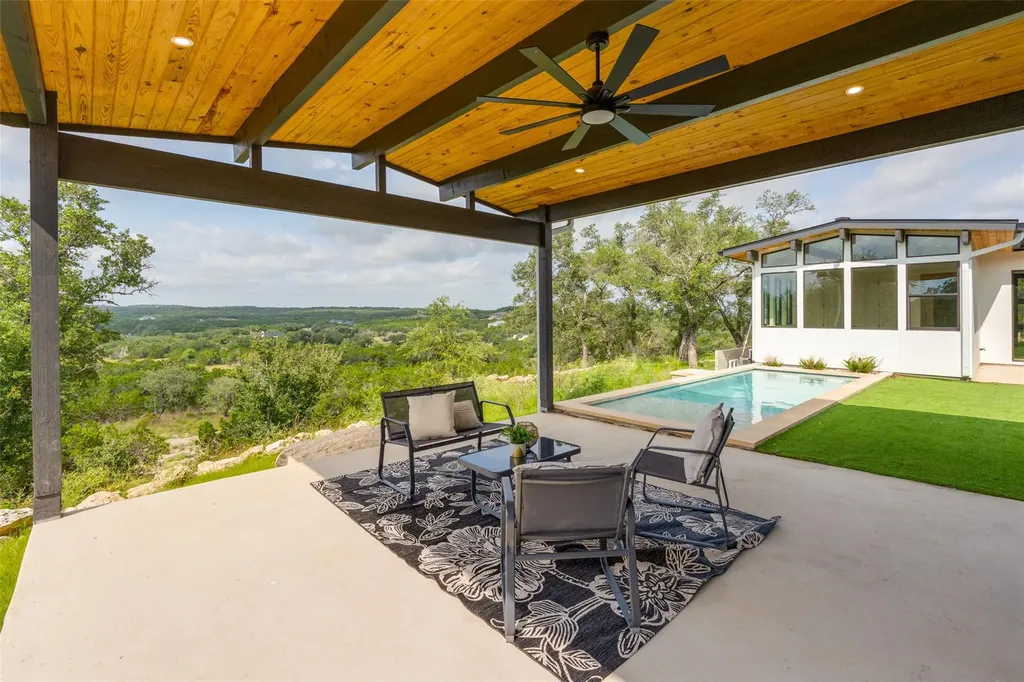1752 Demi John Bend Road Canyon Lake TX 78133
