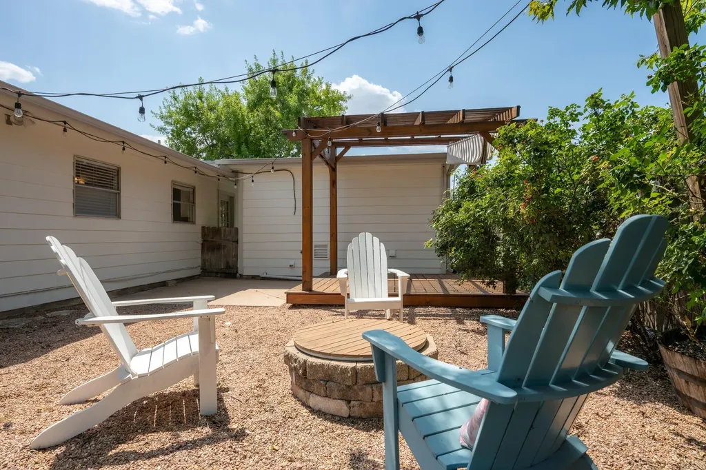 8417 Maine Drive Austin TX 78758