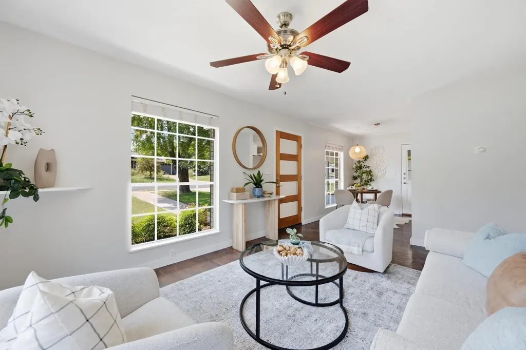 8417 Maine Drive Austin TX 78758