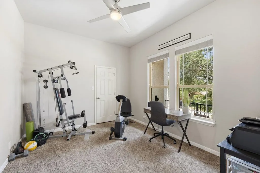5433 Texas Bluebell Drive Spicewood TX 78669
