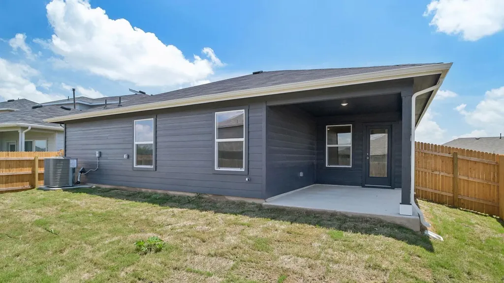 632 Globe Mallow Circle Kyle TX 78640