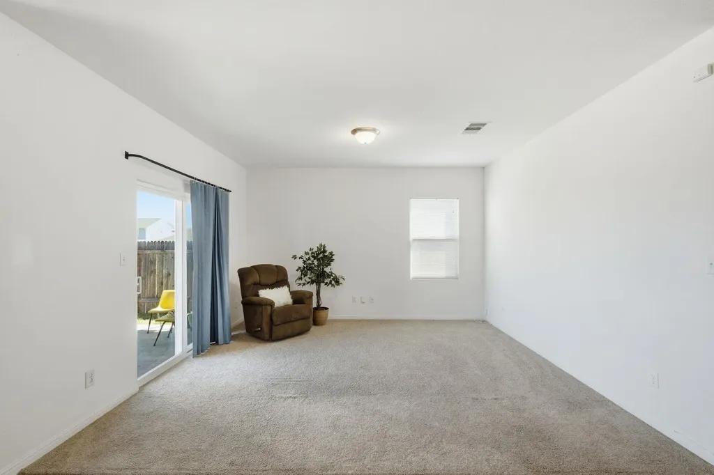 19216 Nathan Scott Way Manor TX 78653